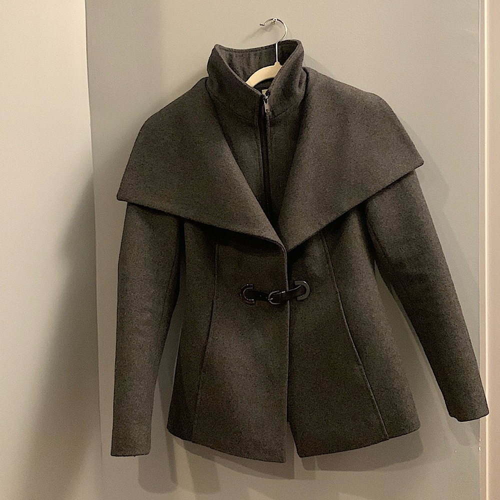 Soia & Kyo smart woolen jacket.